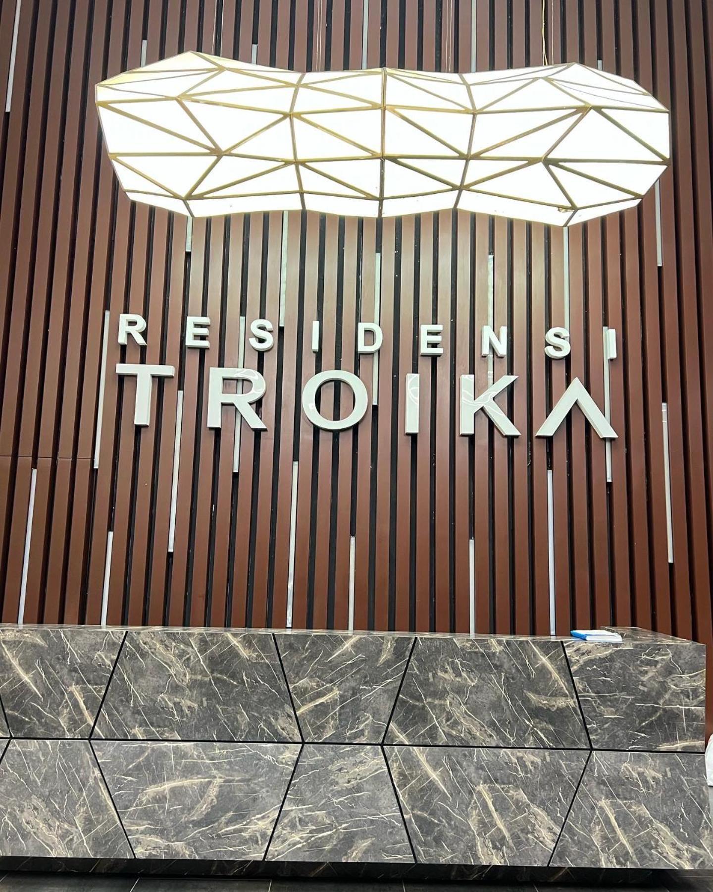 Rizz Residence Troika Kb Кота Бару Екстериор снимка