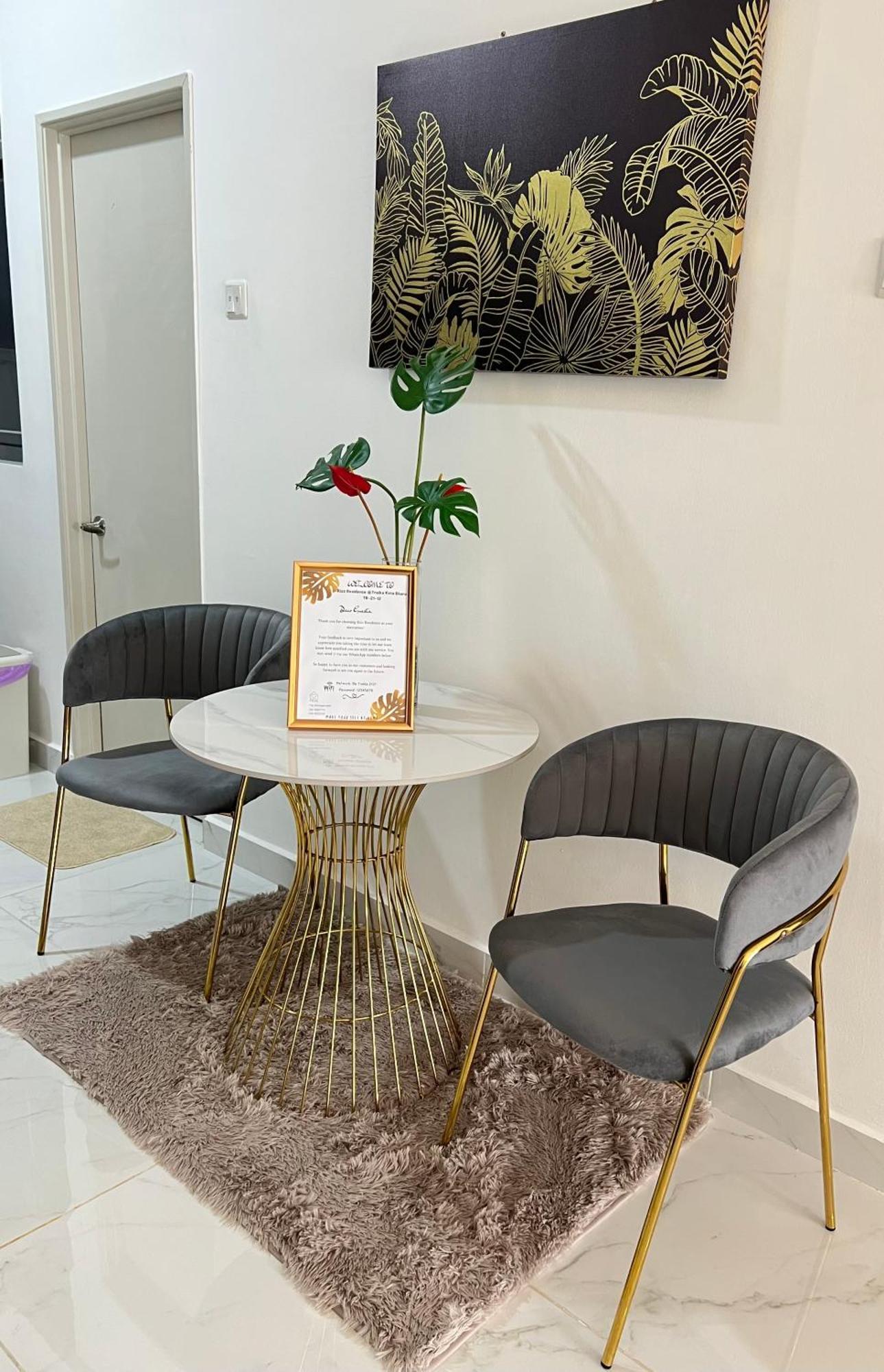 Rizz Residence Troika Kb Кота Бару Екстериор снимка