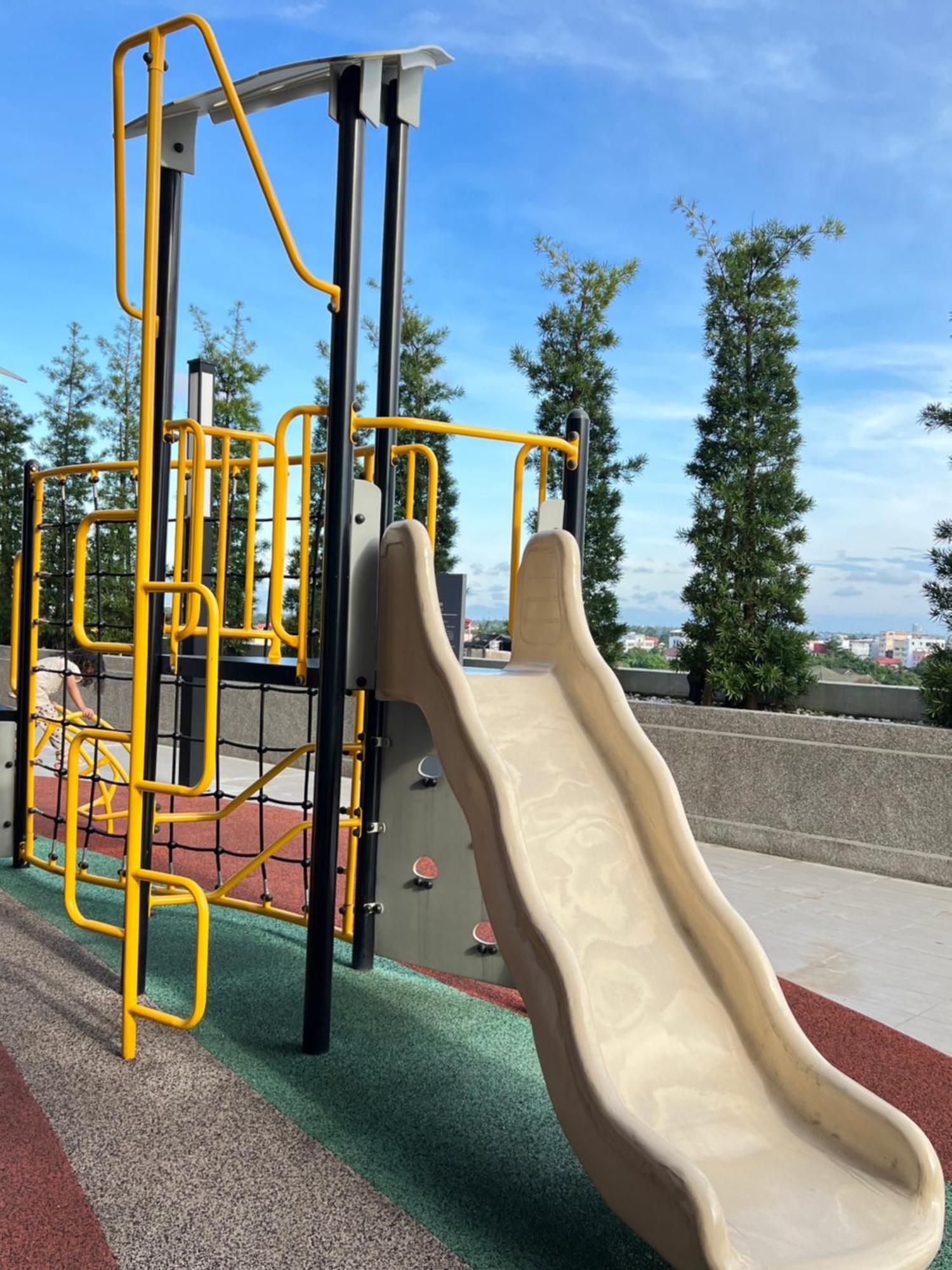 Rizz Residence Troika Kb Кота Бару Екстериор снимка