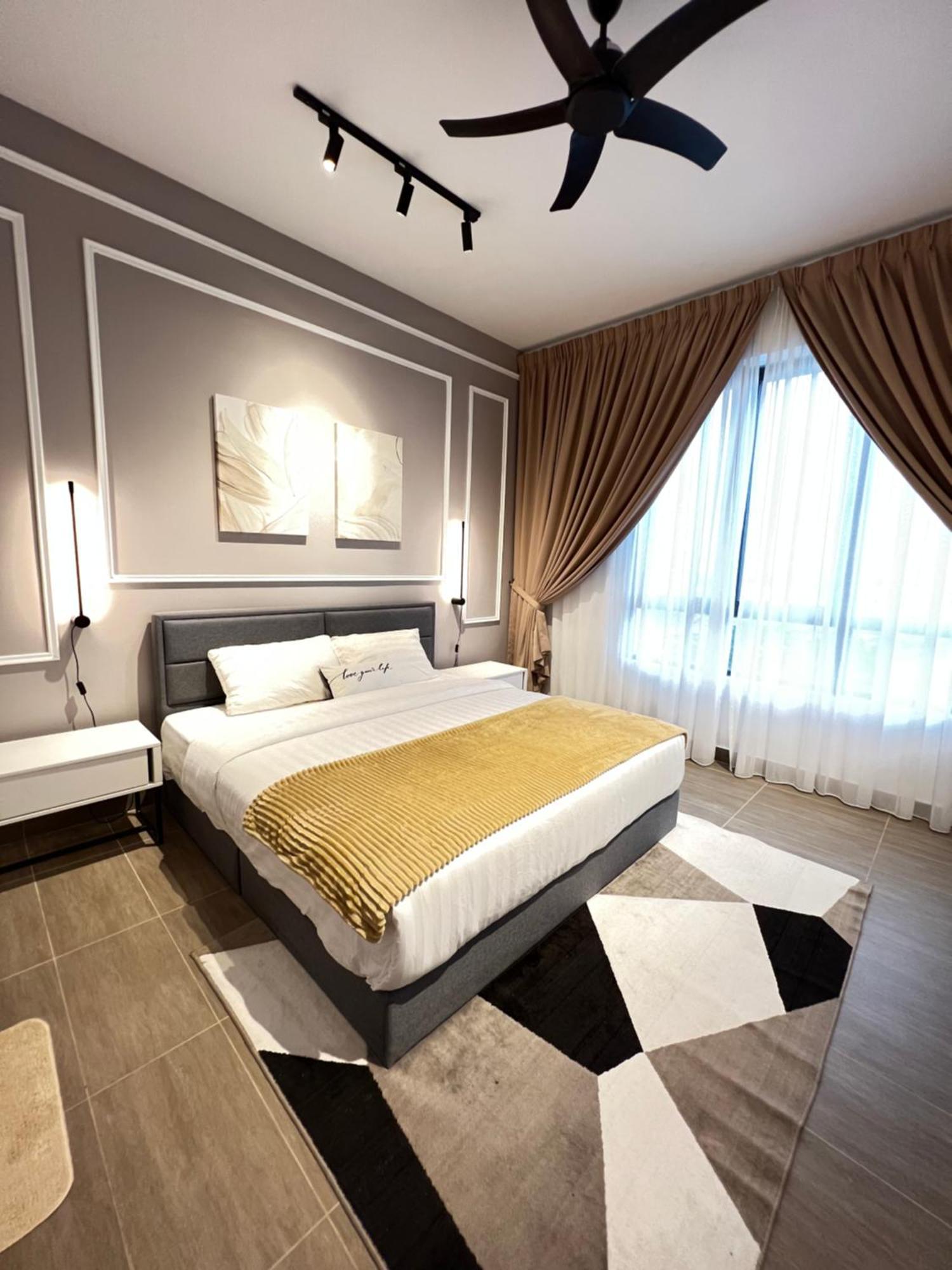 Rizz Residence Troika Kb Кота Бару Екстериор снимка